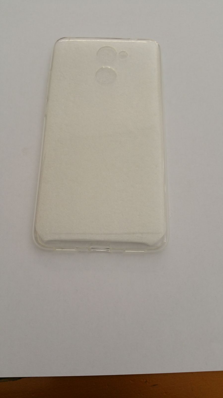 Pouzdro Back Case Ultra Slim 0,3mm Huawei Y7 transparentní ForCell