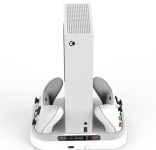 iPega XBS012 Multifunkční Nabíjecí Stojan s Chlazením pro Xbox + 2ks Baterie